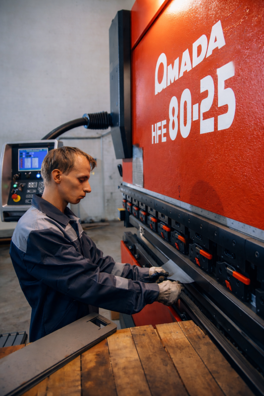 Услуги координатно-пробивного пресса